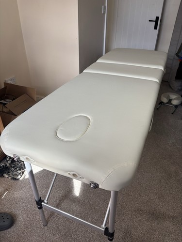 Portable folding massage table - portable,